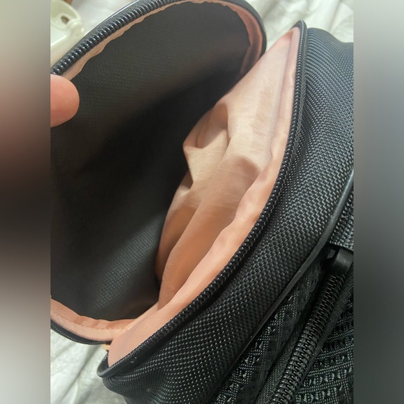 PUMA Rose Gold Travel Duffle Bag - Picture 5 of 8